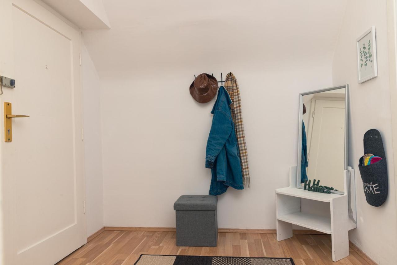 Milky Way Top Floor 2-Bedroom Apartment Air Condition Viena Exterior foto