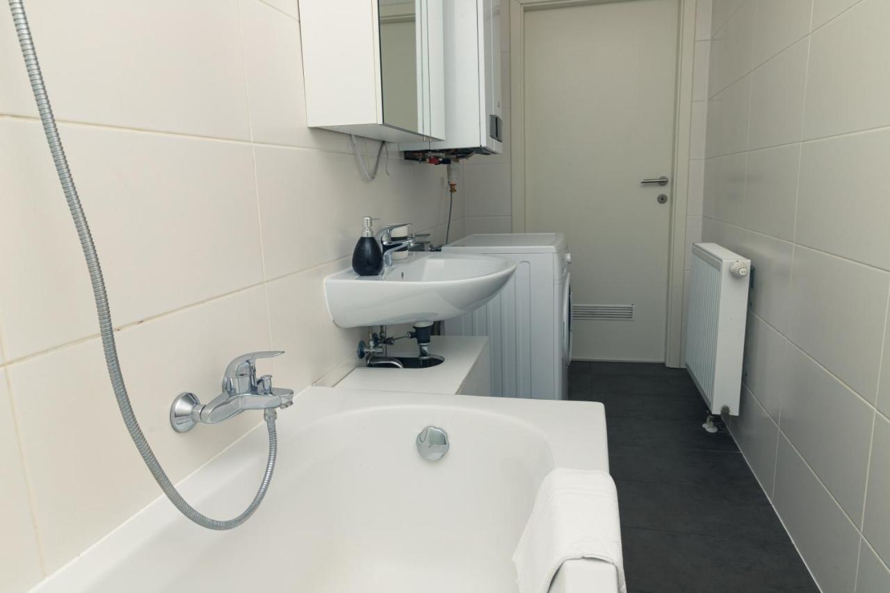Milky Way Top Floor 2-Bedroom Apartment Air Condition Viena Exterior foto